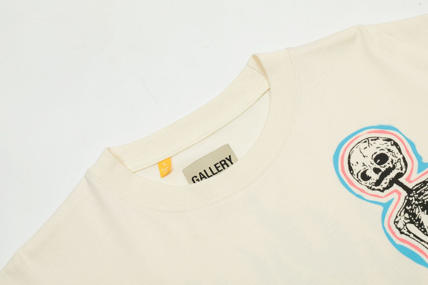 CASADEPT-Gallery Dept T-Shirt